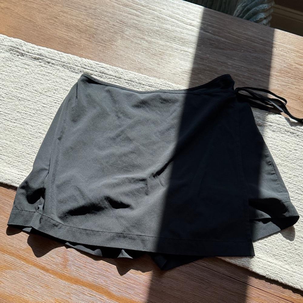 Girlfriend collective Black Women's Skort